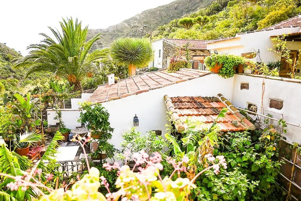 Casa Rural Chamorga - Pension - Guesthouse - Santa Cruz de Tenerife
