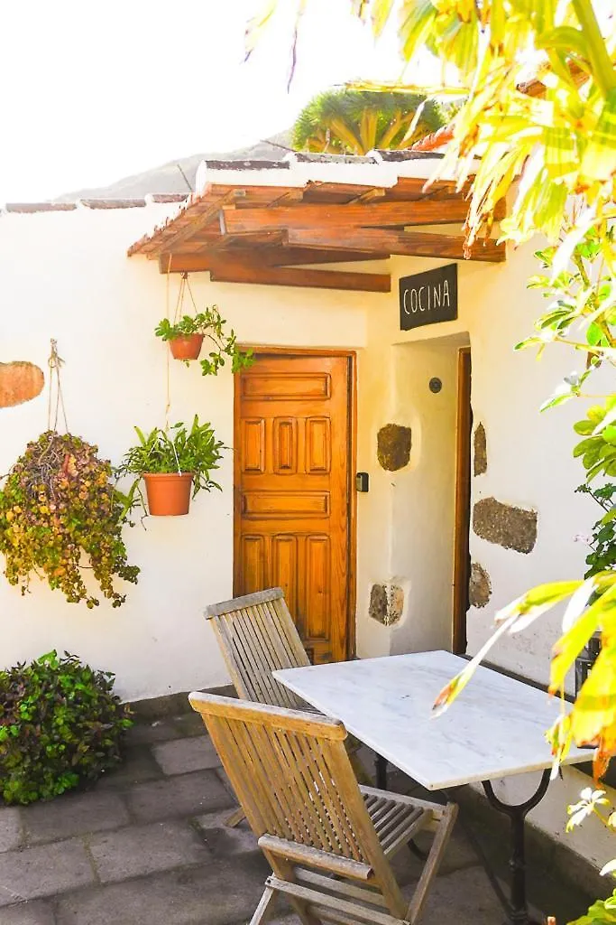 Casa Rural Chamorga - Pension - Guesthouse - Santa Cruz de Tenerife 0*,  Spanje